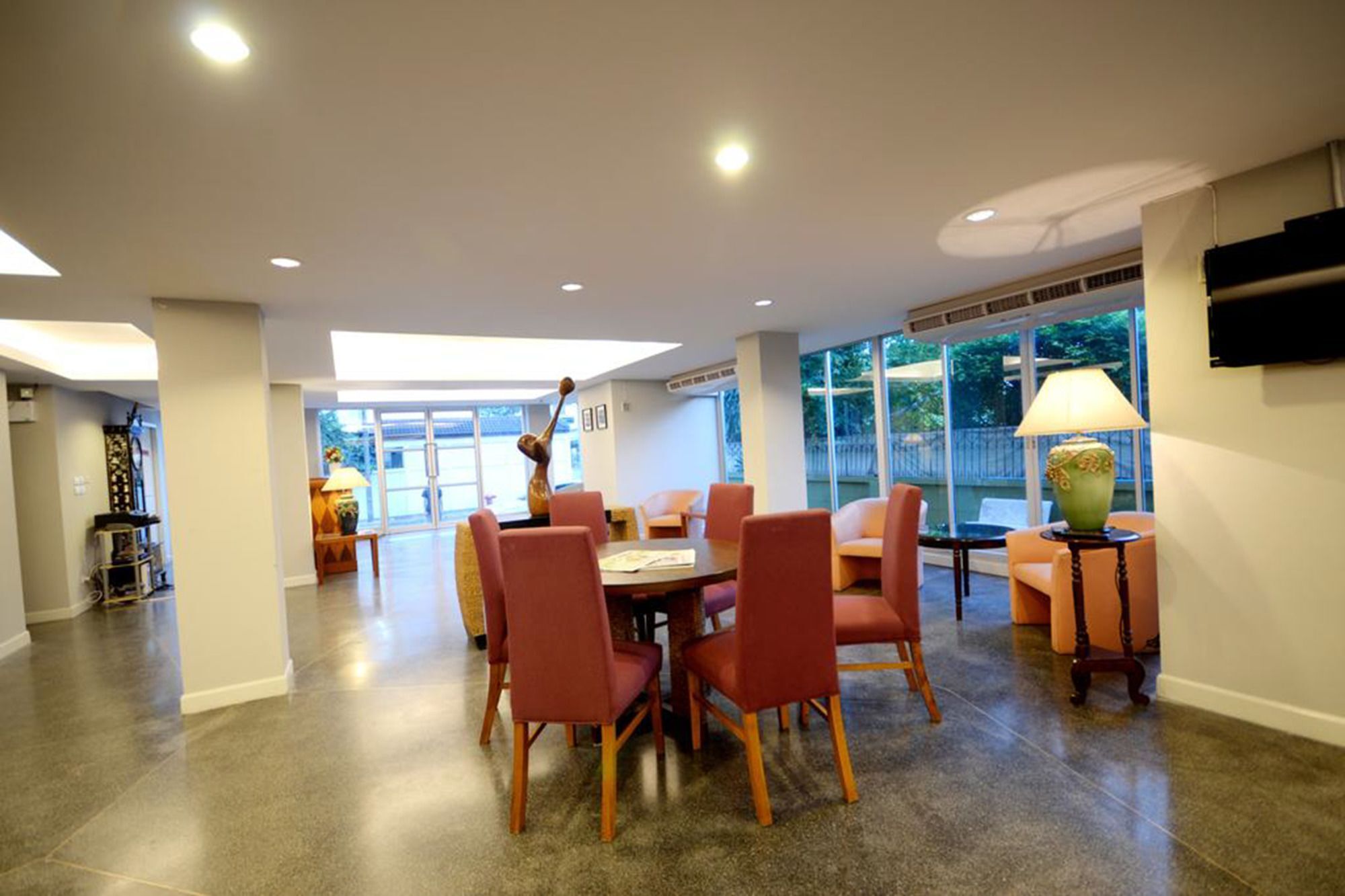 Resortel Lat Phrao 91 Bangkok Exterior photo